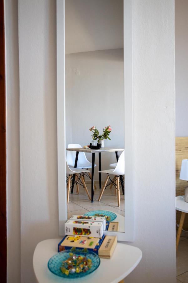 Apartamento SEPERI deep blue Rétino Exterior foto